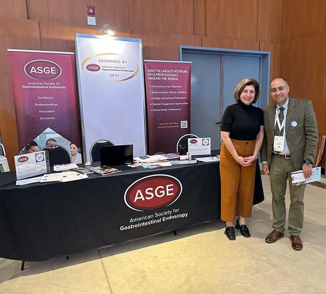 FAAED President Pablo Rodriguez at the ASGE booth!